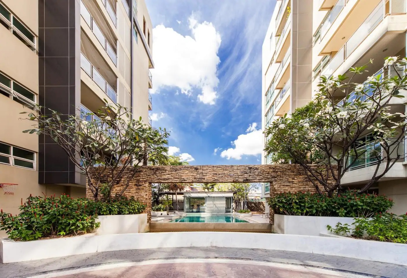 Double Tree Residence