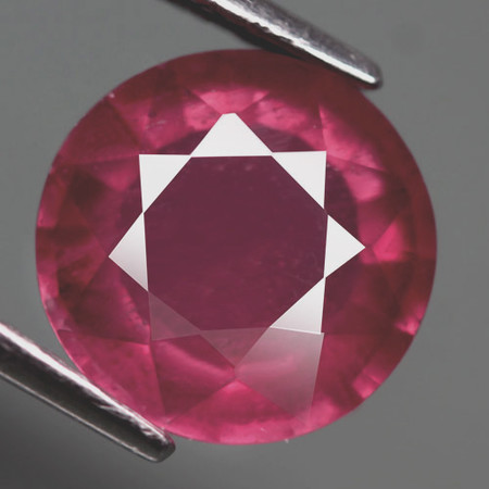 พลอยทับทิม (Ruby) 2.75 กะรัตสีแดงชมพู