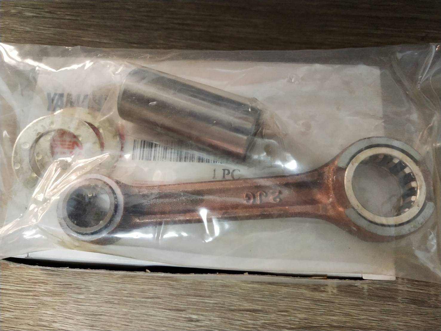 ก้านสูบชุด สำหรับรุ่น Y100 อะไหล่แท้ YAMAHA 2JG-11651-00