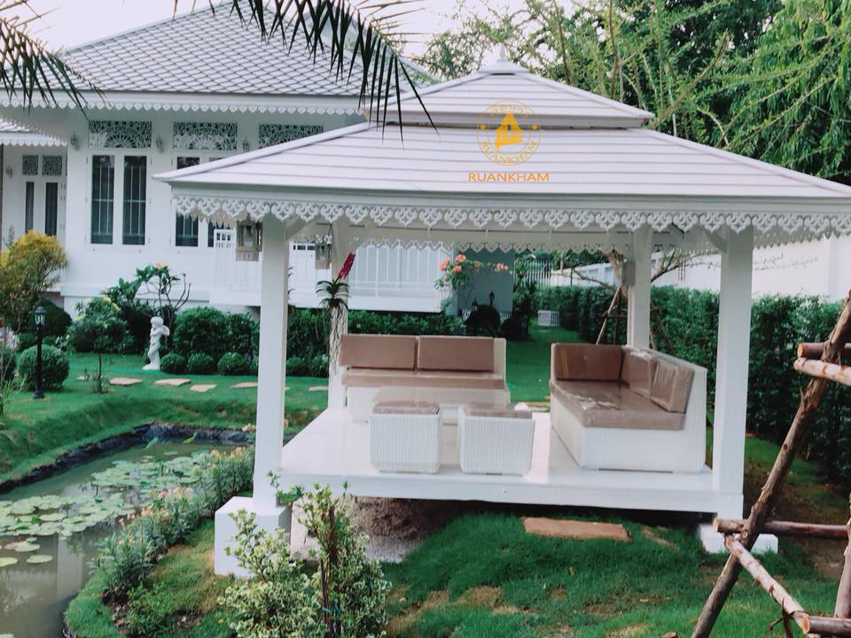 (รหัส DT1-3x3 ขาว)ศาลา ไม้สัก แหย่ง สีขาว เสาเหลี่ยมตรง คาขาว2ชั่้น / ขนาด 3x3x3 เมตร.