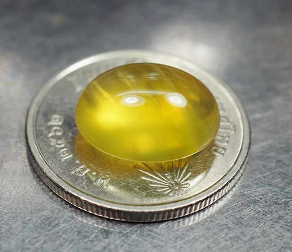 โอปอลสีเหลือง (Yellow Opal Mexico) 4.20 กะรัตลดราคา
