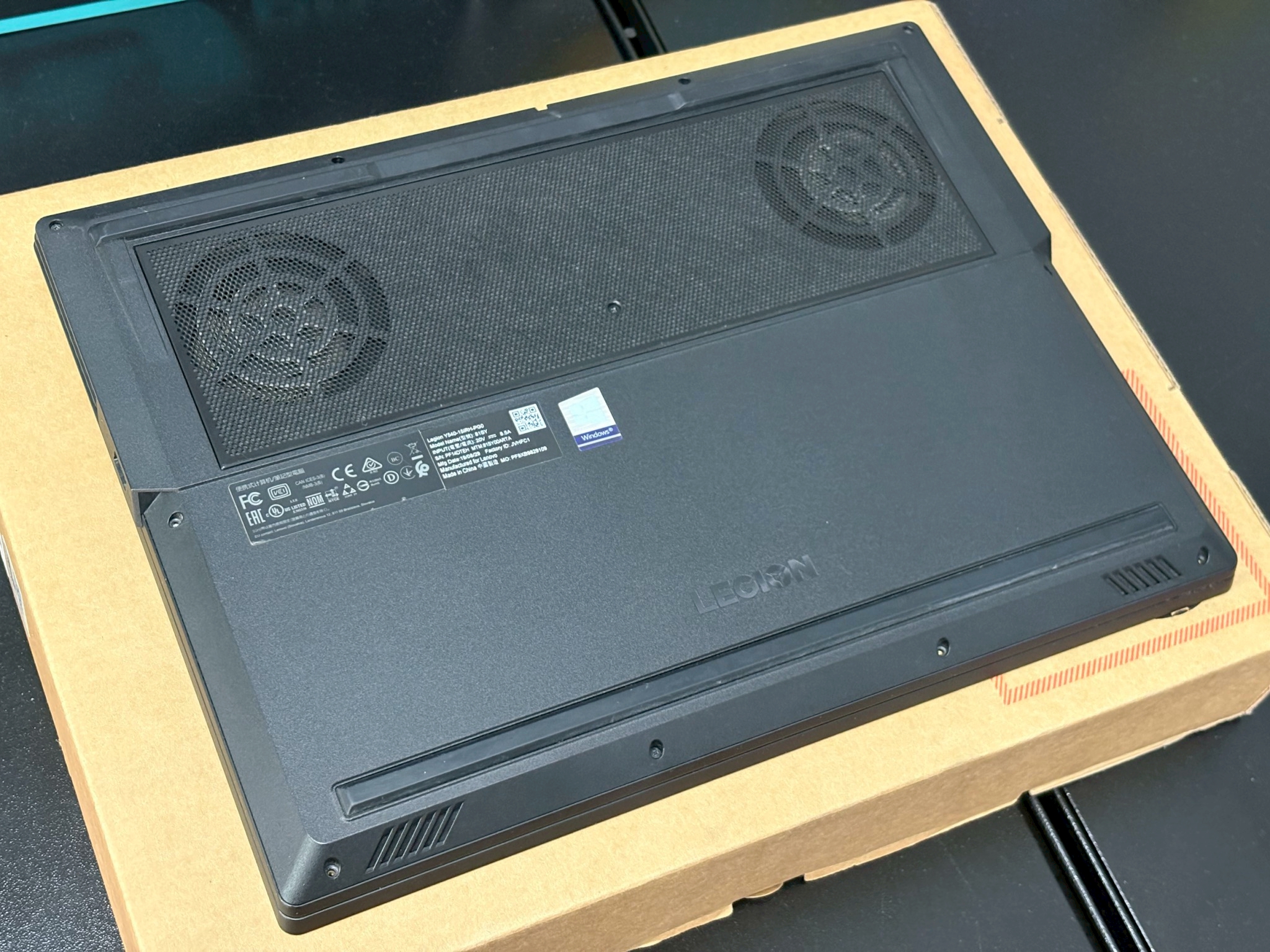 Lenovo LEGION Y540-15IRH-PG0-81SY00ARTA