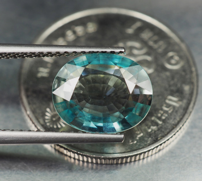 เพทายสีฟ้าเขียวทะเลสวยมาก (Zircon) 2.85 กะรัต