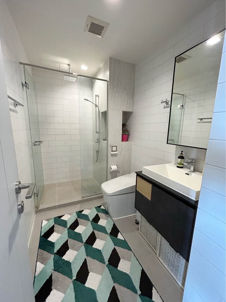 The Line Jatujak Mochit