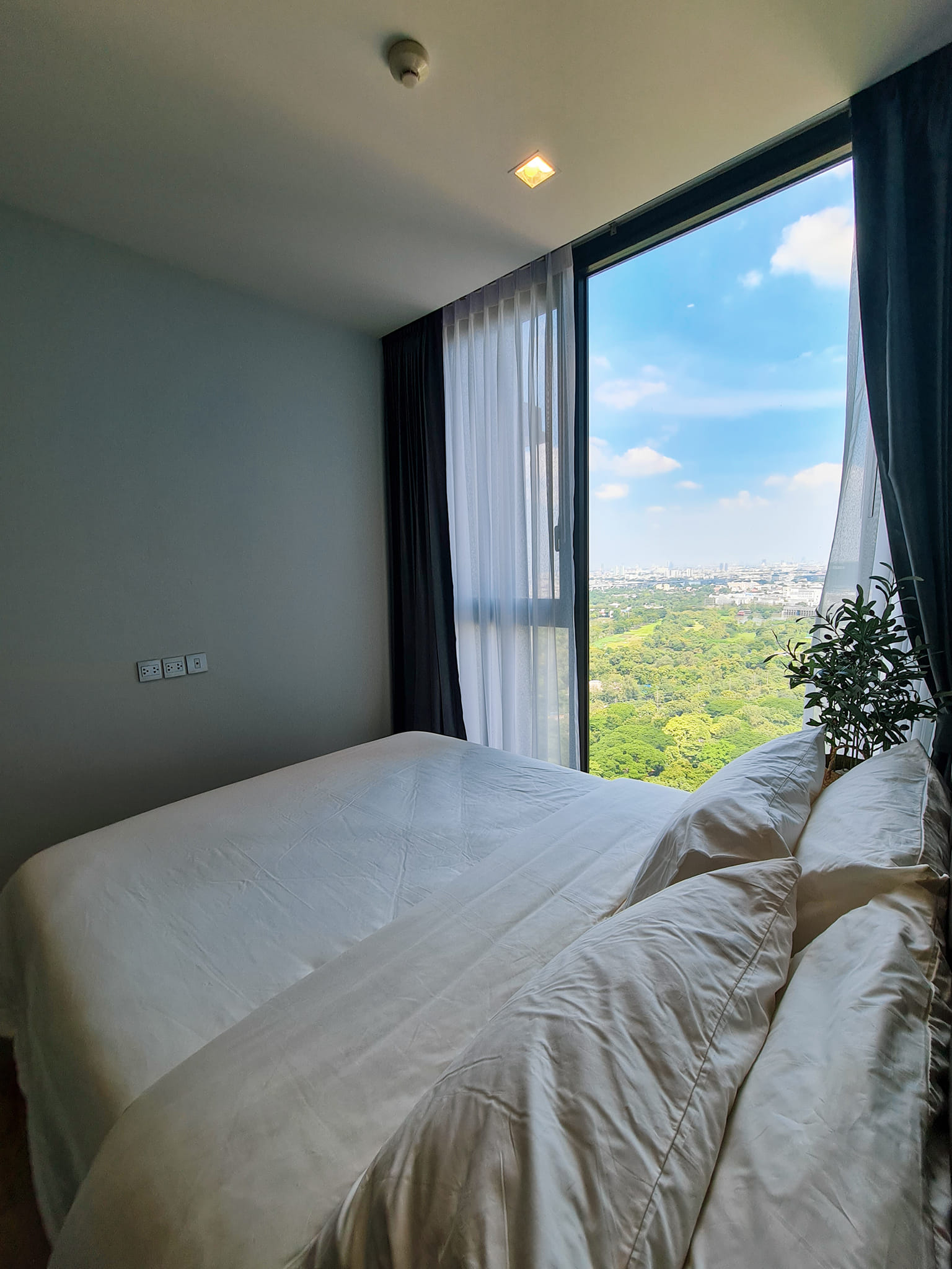 The Line Jatujak-Mochit