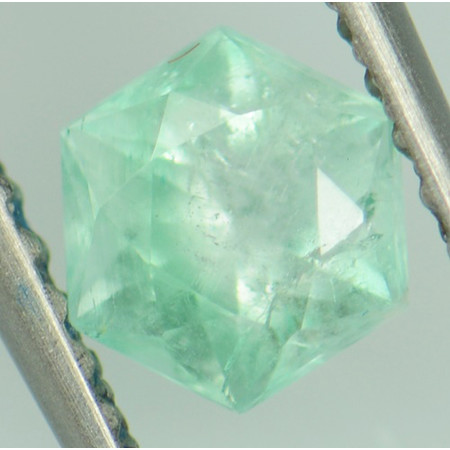 พลอยมรกตดิบ (Emerald) 0.47 กะรัต No oil
