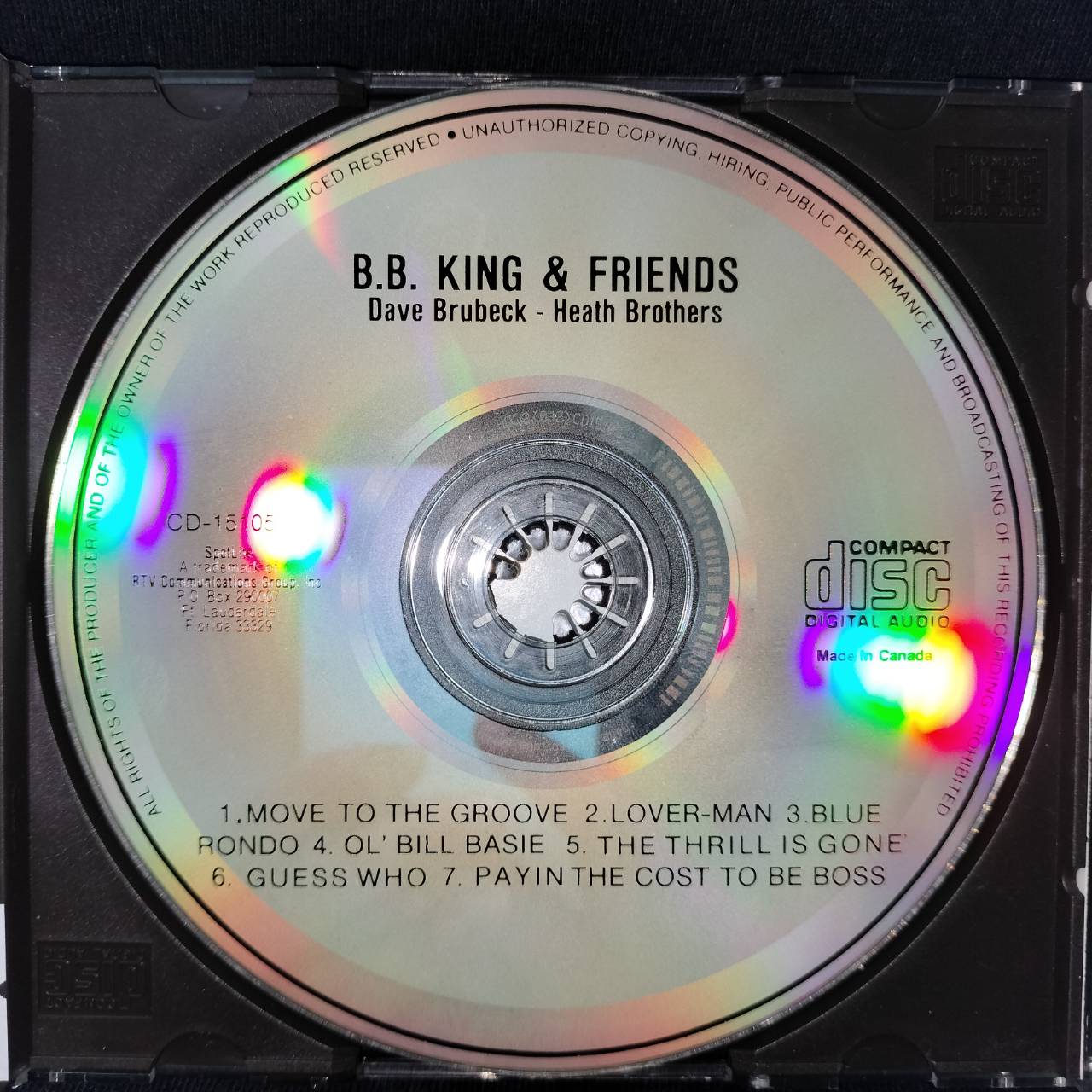 B.B. King, Dave Brubeck, Heath Brothers – B.B. King & Friends / USA / เขี้ยวล็อคถาดกล่องหัก / แผ่นดี