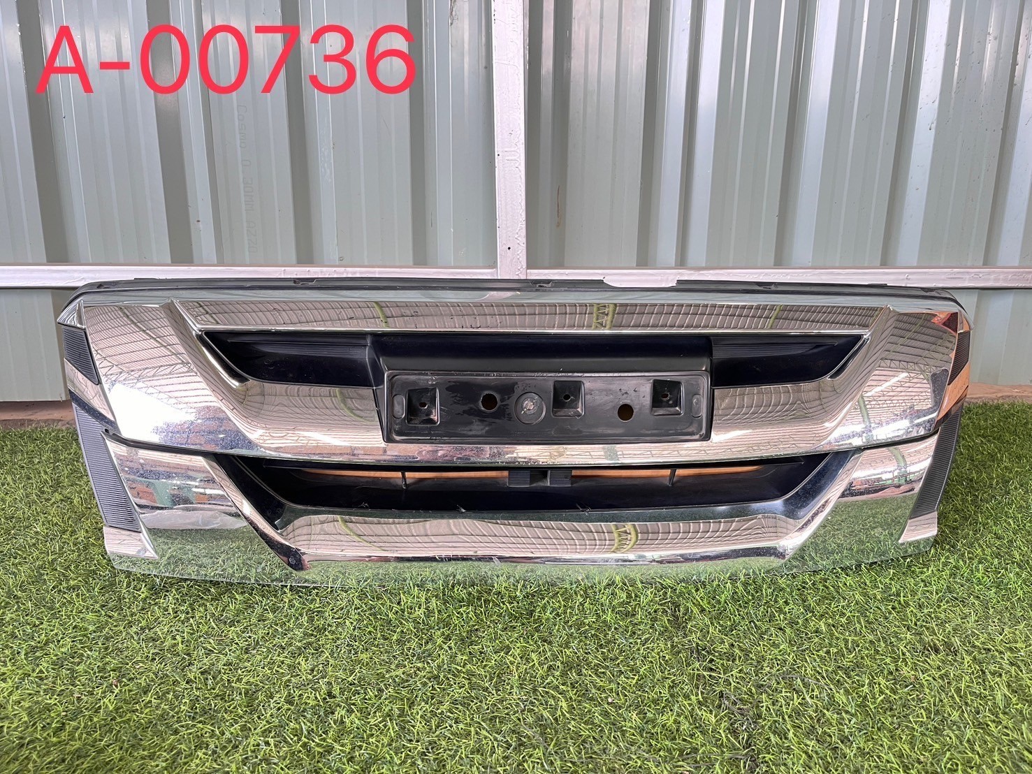 กระจังหน้า Isuzu D-Max 2016