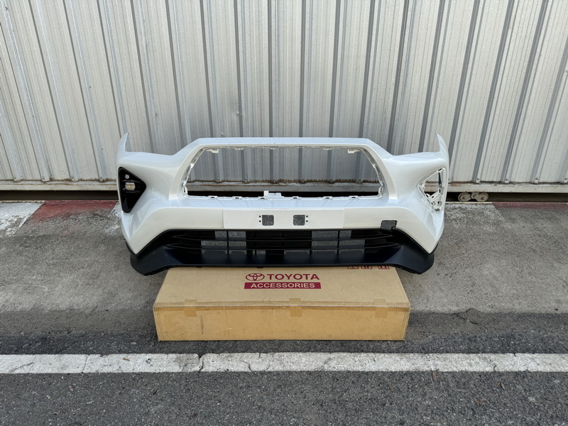 กันชนหน้า Toyota Yaris Cross 2024-2025