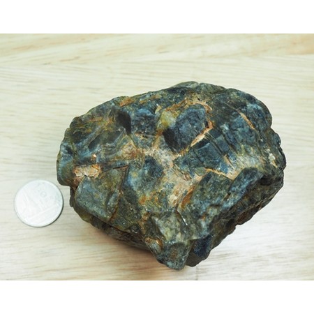 ก้อนไพลินดิบ ( Sapphire Rough) 2700 กะรัต