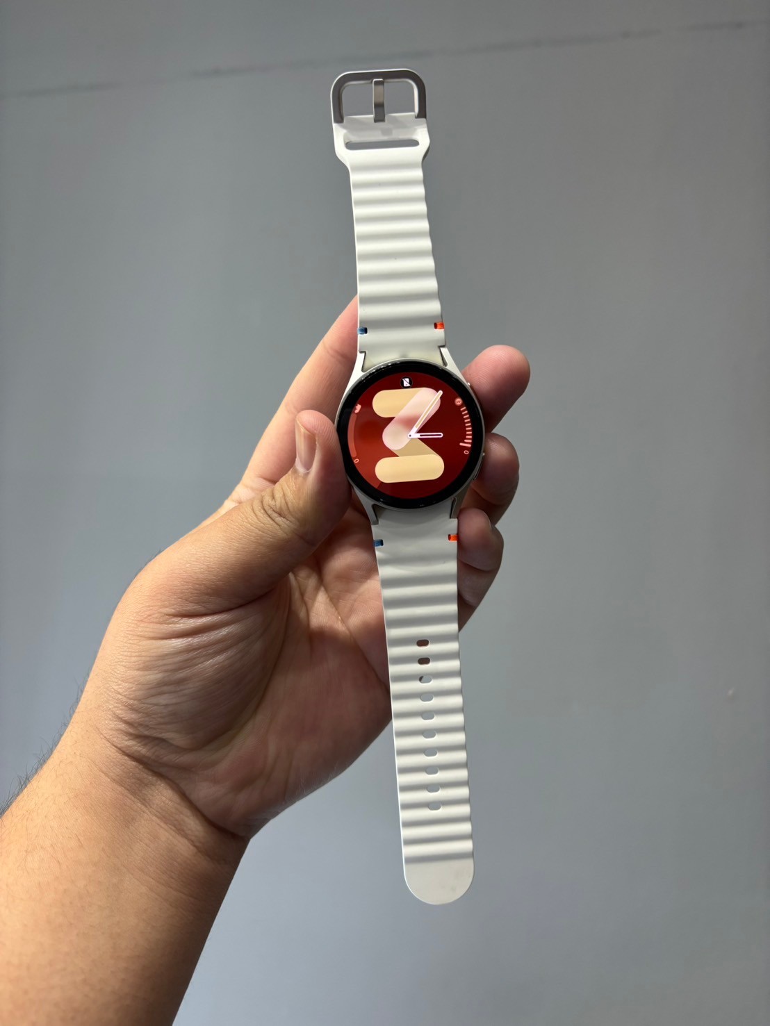 Samsung Galaxy Watch7 40mm. Cream