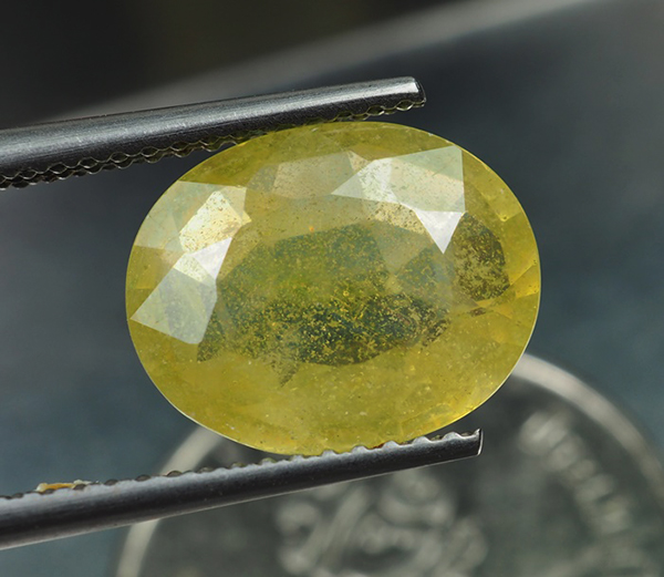 บุษราคัมอัฟริกา (Sapphire) 4.50 กะรัต