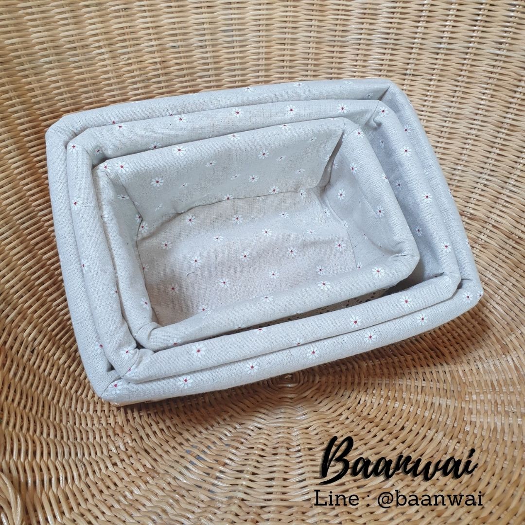 ตะกร้าหวายหลิวบุผ้า ลายดอกลิลลี่ มี 3 ขนาด
