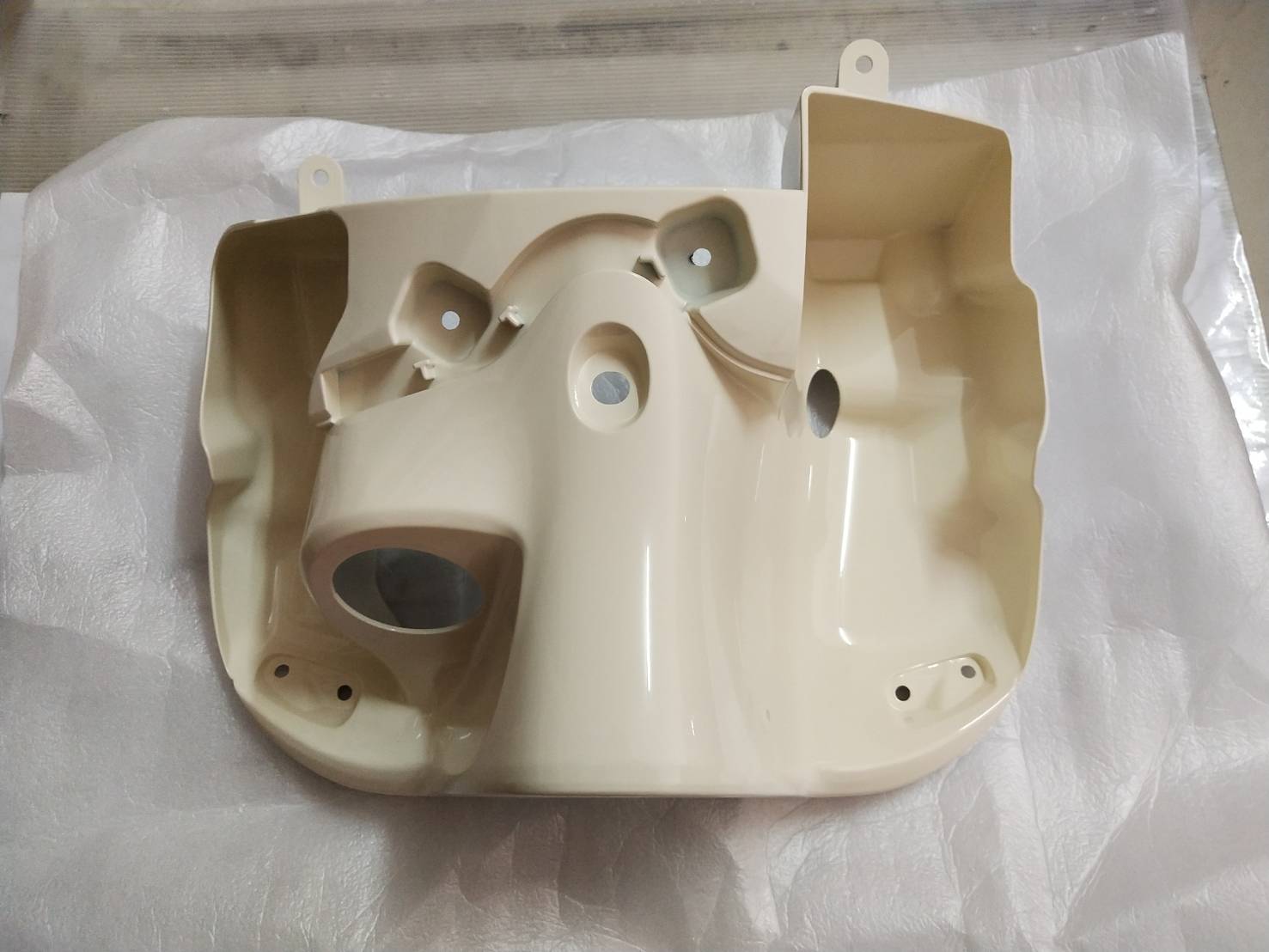 บังลมตัวในด้านบนสีขาวฟีโน่หัวฉีด FINO FI อะไหล่แท้ YAMAHA 1YC-F836K-00-1A