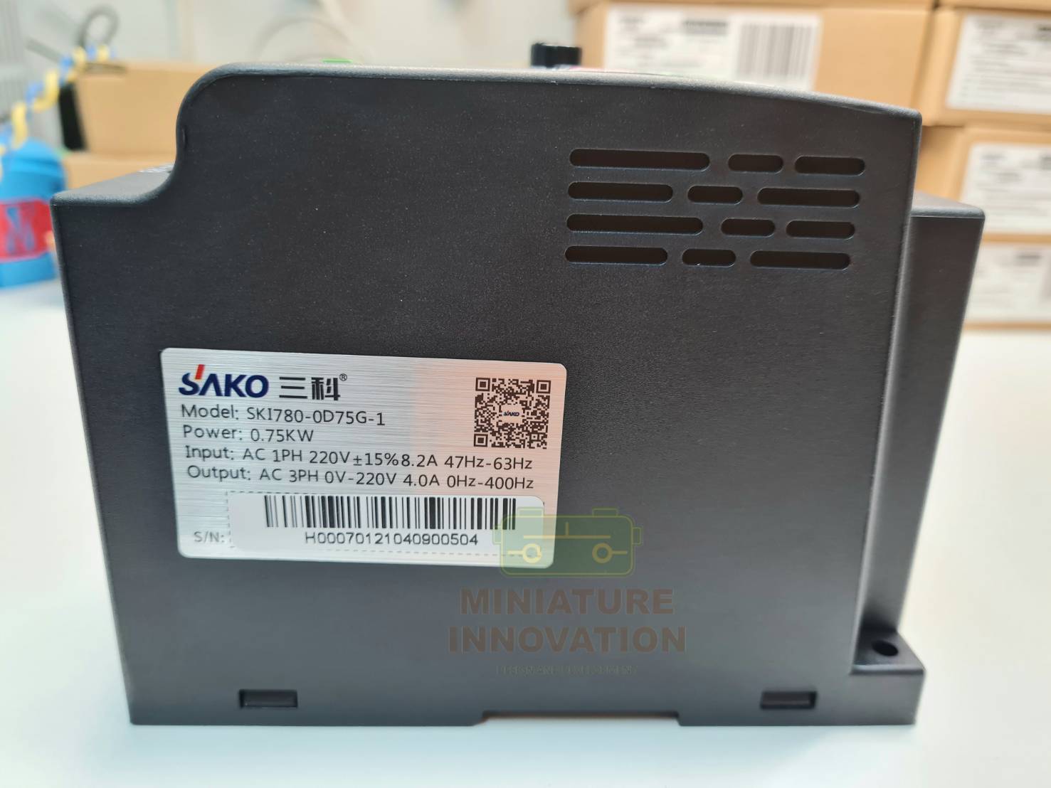 Ski780 Mini Vfd อินเวอร์เตอร์แปลงความถี่ตัวแปลงสําหรับมอเตอร์ 220V/380V 0.75/1.5/2.2Kw SAKO SKI780 220V To 3 เฟส 220V MINI VFDอินเวอร์เตอร์ ตัวแปรความถี่ สำหรับมอเตอร์ ควบคุม ความเร็ว