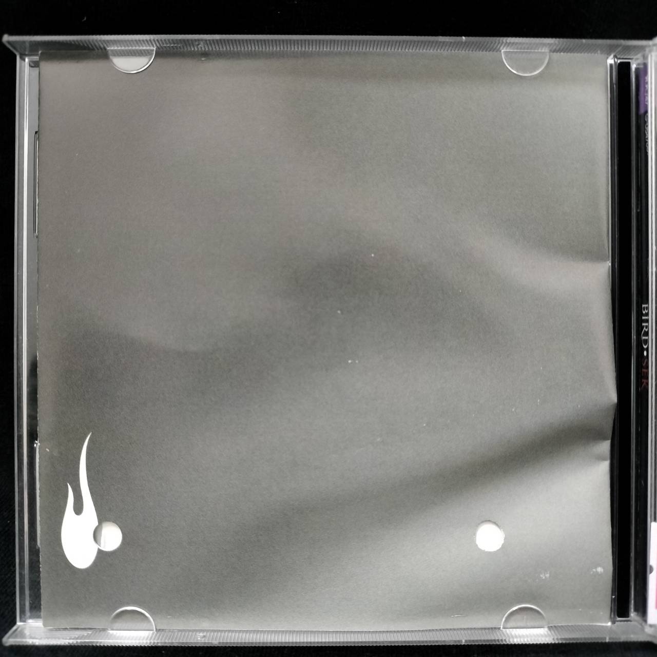 เบิร์ด ธงไชย แมคอินไตย์ – เบิร์ด-เสก / ปกเจาะ / แผ่นดี