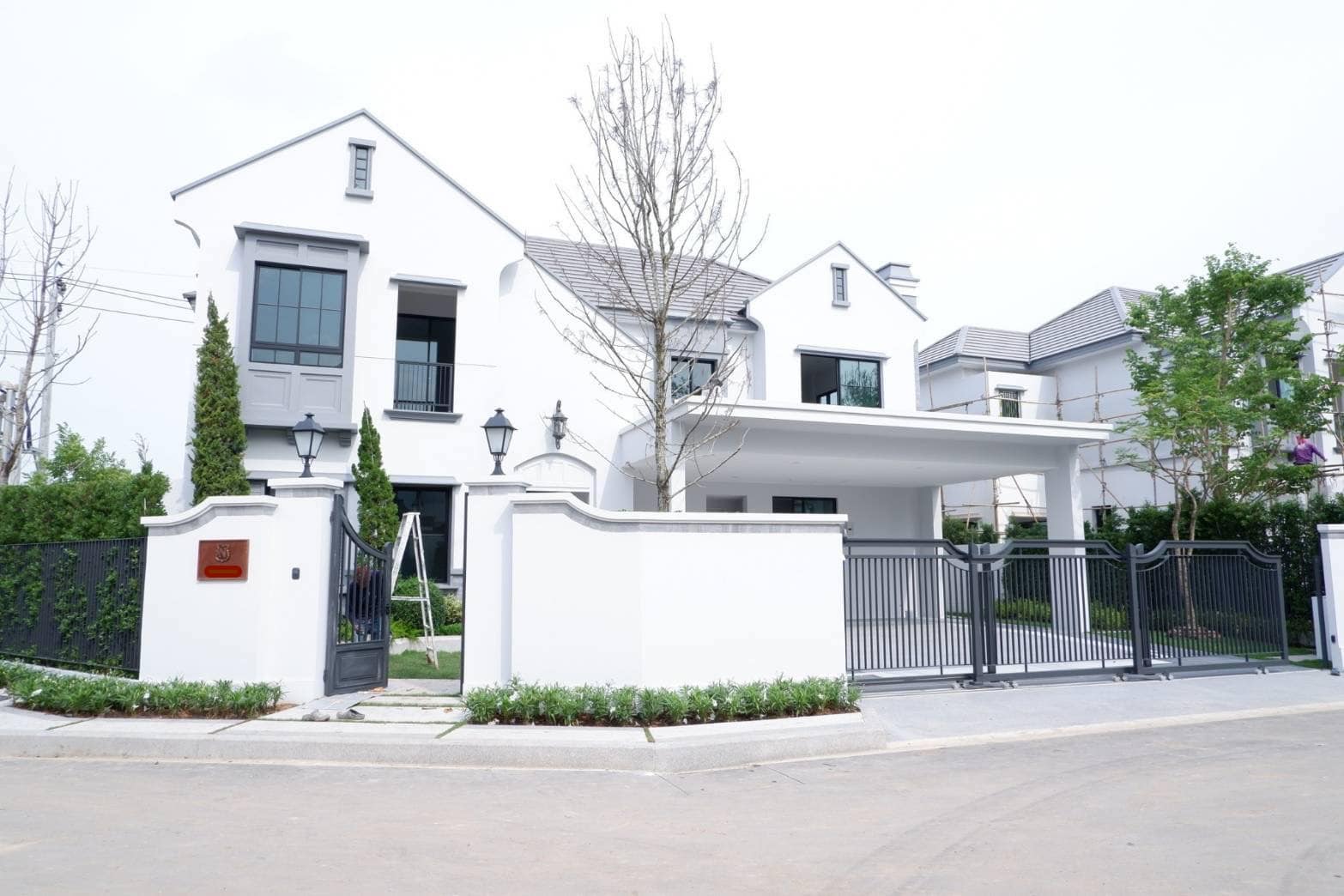 NANTAWAN Rama 9 Krungthep Kreetha