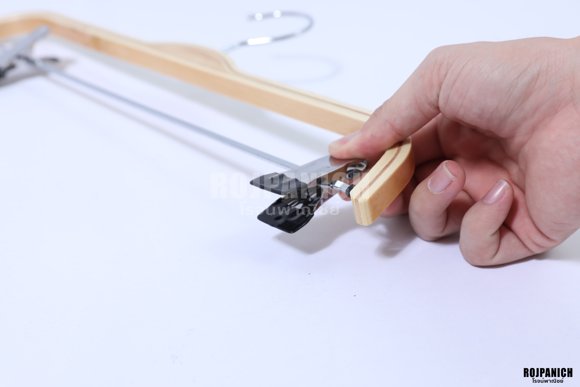 ไม้หนีบซาร่าโค้งไม้แท้