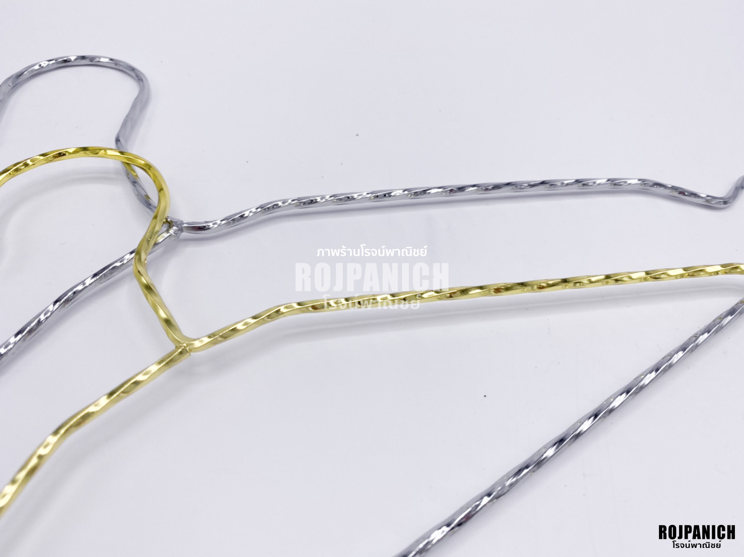 ไม้แขวนเกลียว