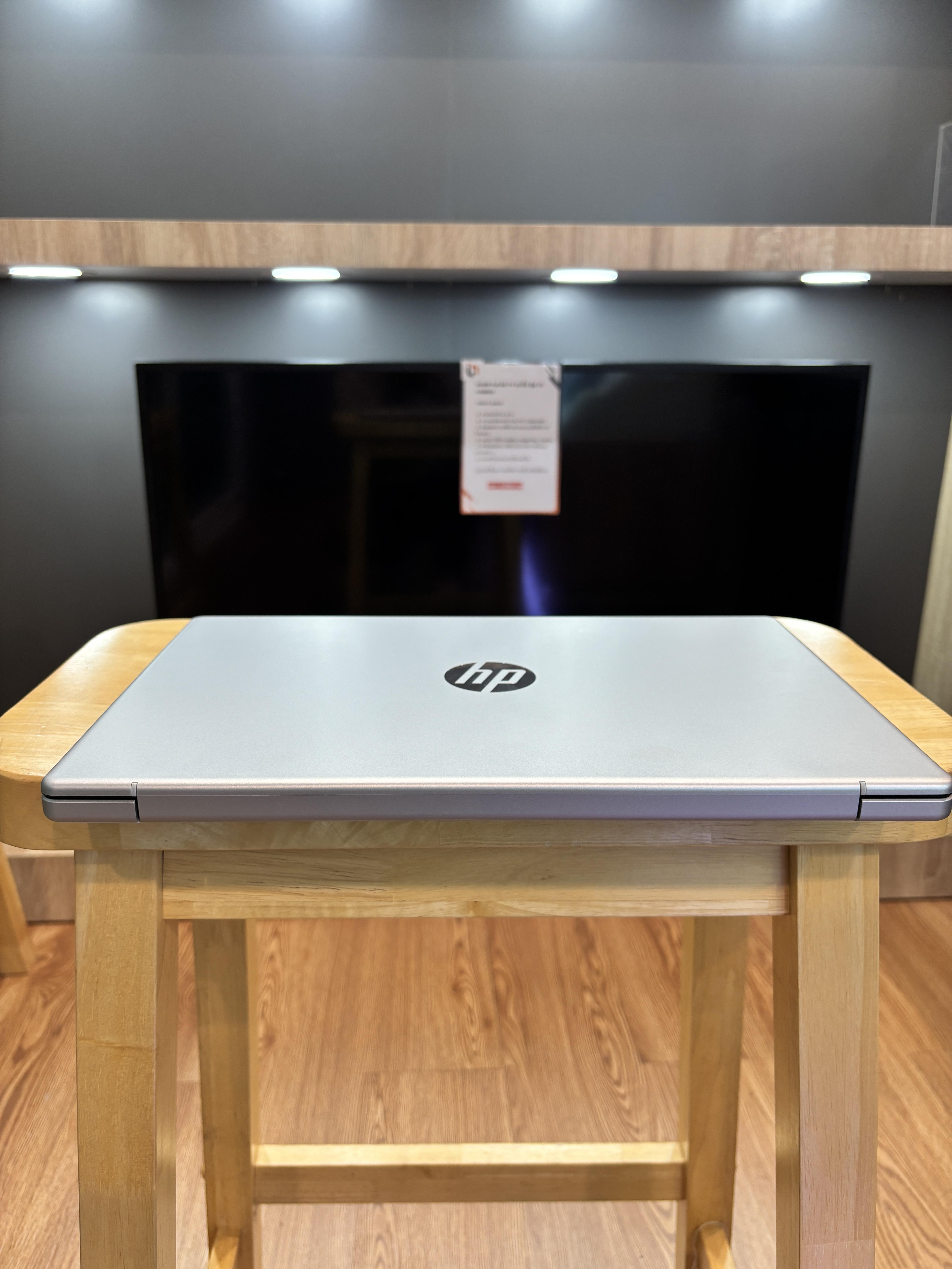 HP Laptop 14-ep1042TU (A4MC1PA)