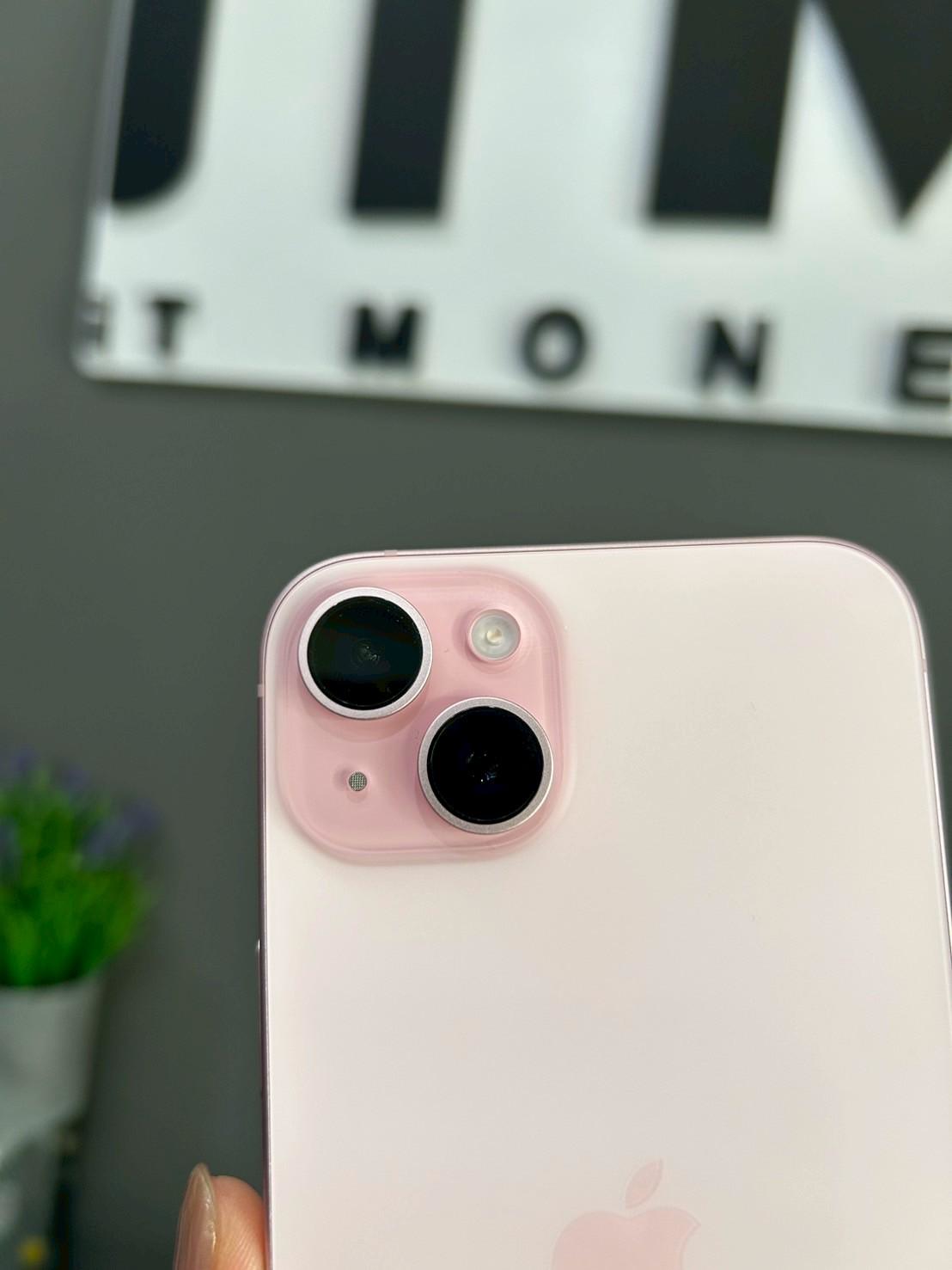 iPhone 15 Plus 128GB Pink