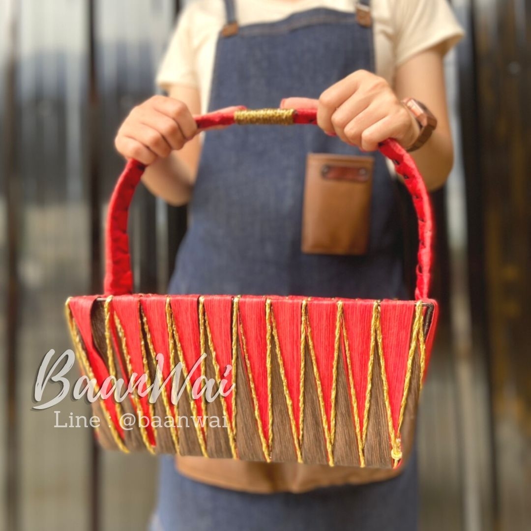 กระเช้า Code-005 VIP โครงเหล็ก ทรงเหลี่ยม (รุ่น KT25)