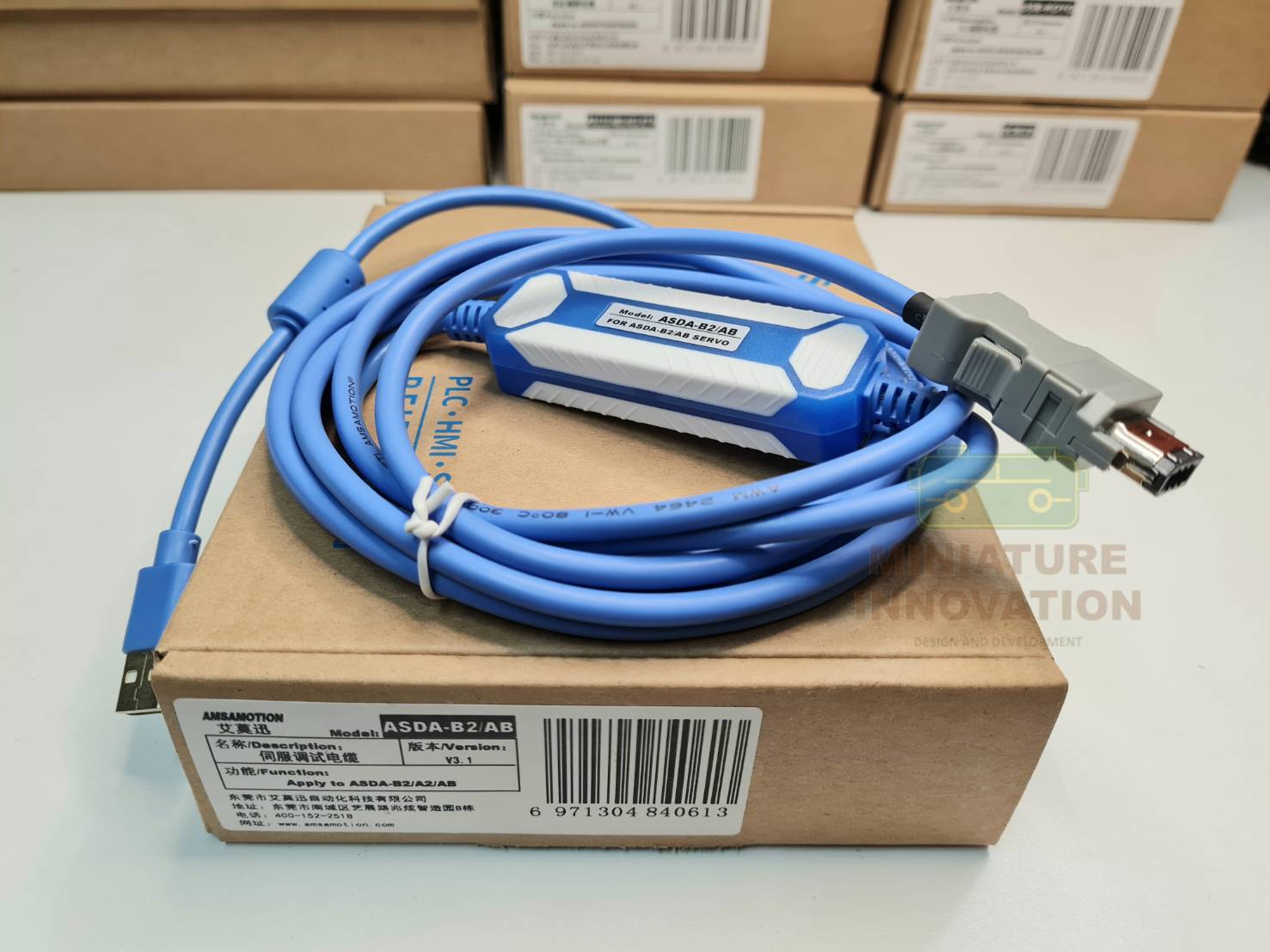 สายดาวน์โหลด SERVO DELTA ASDA-B2/AB Download cable USB Delta servo drive ASDA-B2 AB