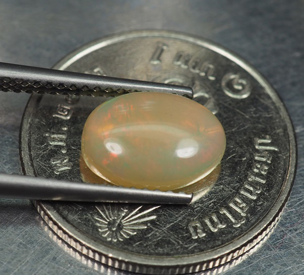 โอปอลหลากสี (Opal) 1.30 กะรัต