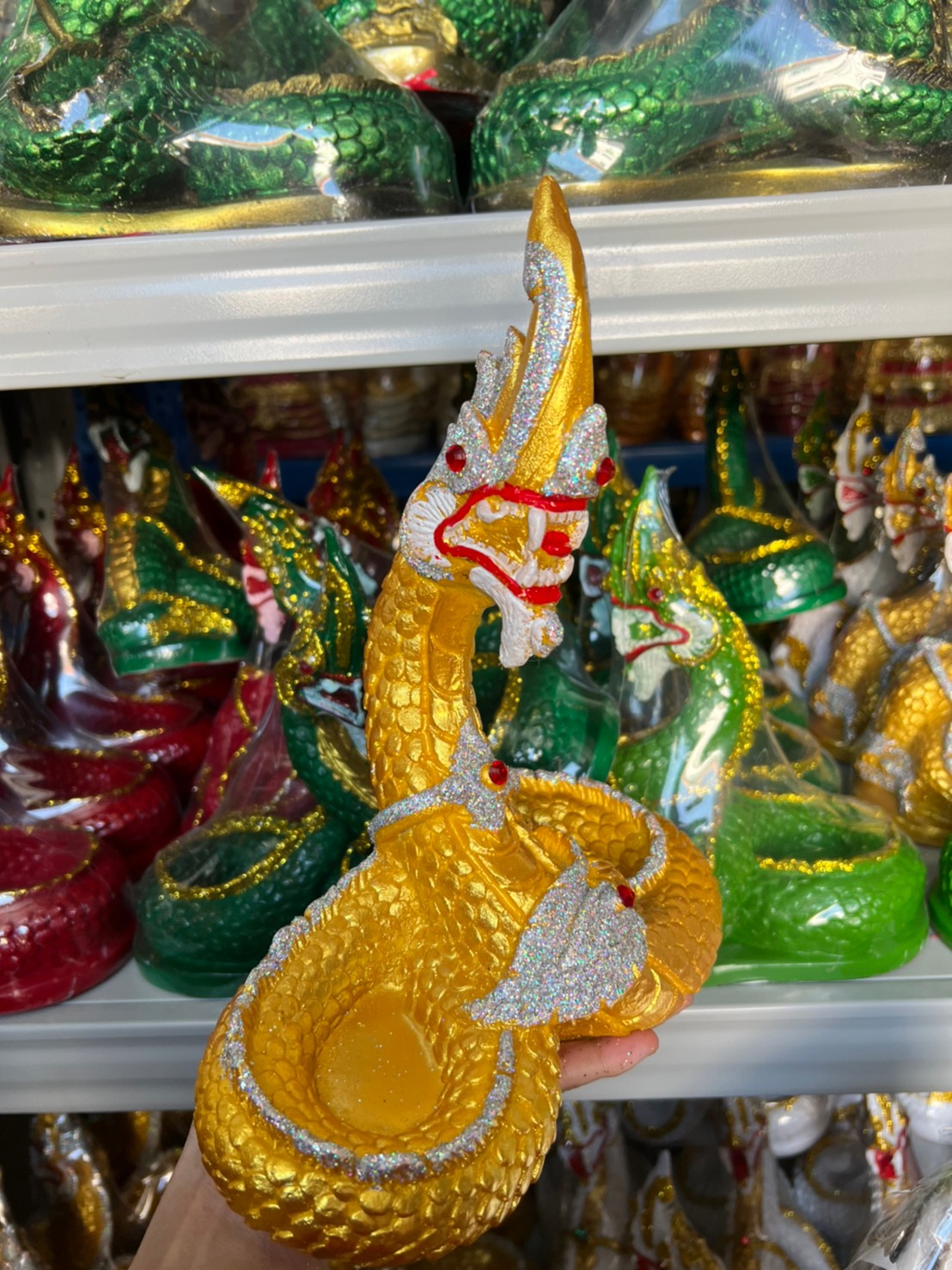 พญานาคราช ตระกูลพญานาคราช วรกายสีทอง สูง 11 นิ้ว