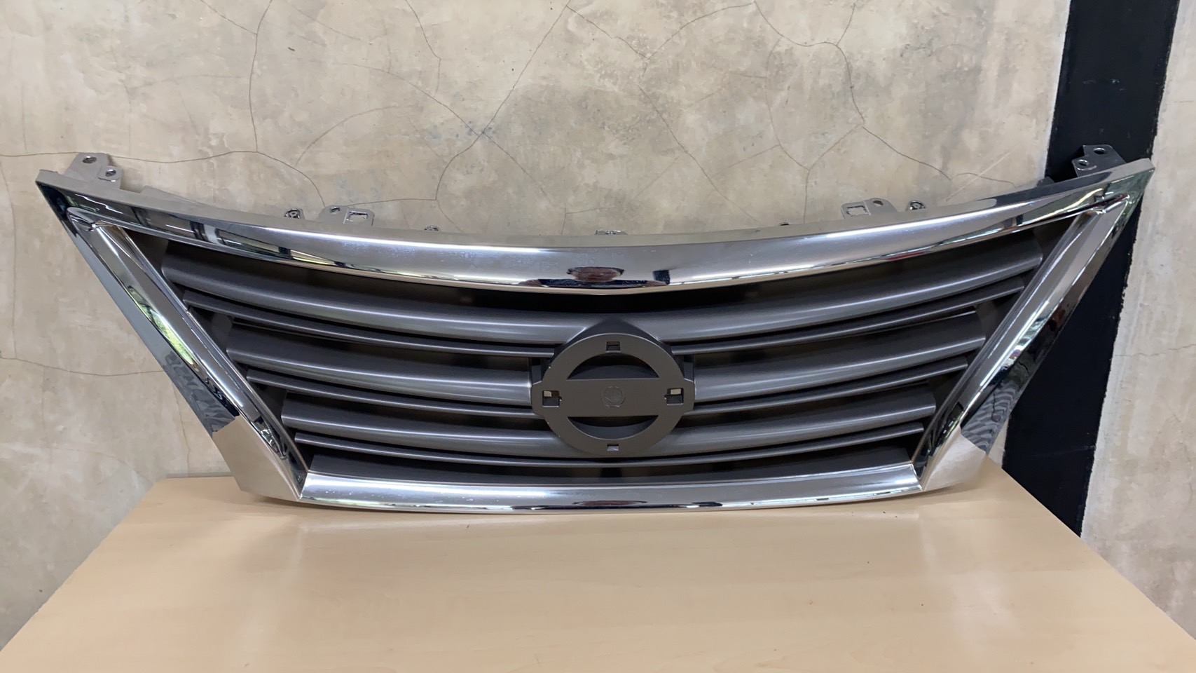 กระจังหน้า Nissan Sylphy 2012-16
