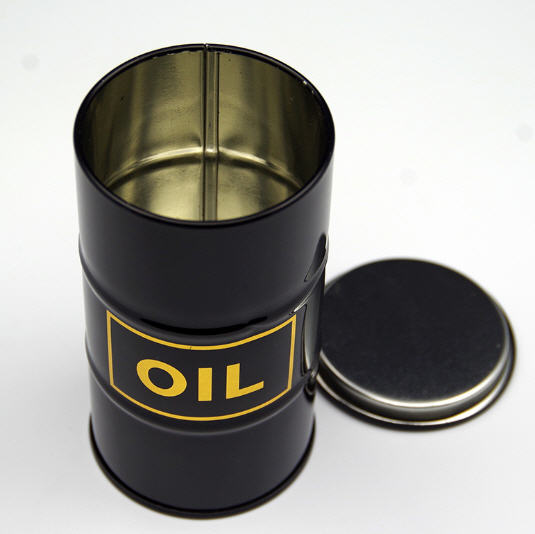 กระปุกออมสิน,กระป๋องเหล็ก,กล่องเหล็ก