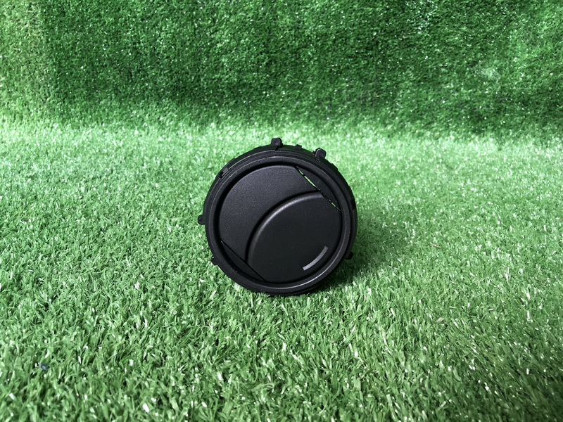 ช่องลมแอร์รถยนต์