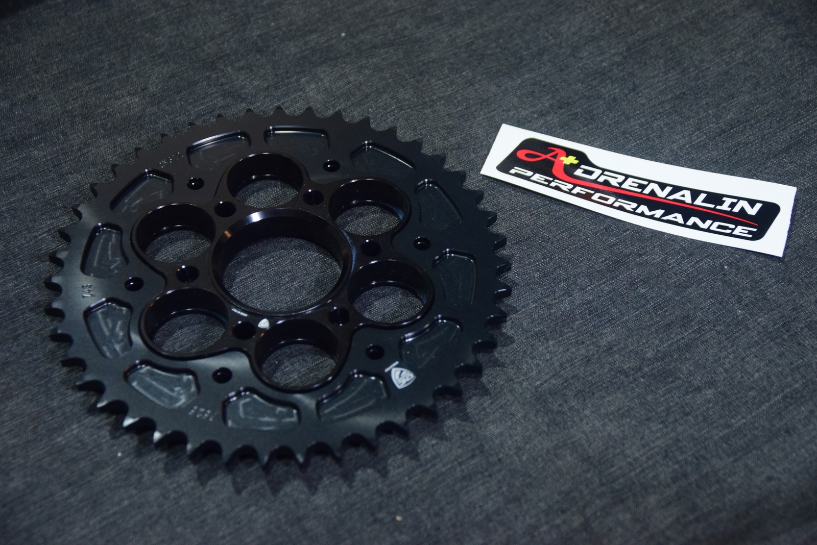 แคริเอ้อ cnc racing สำหรับ 1199