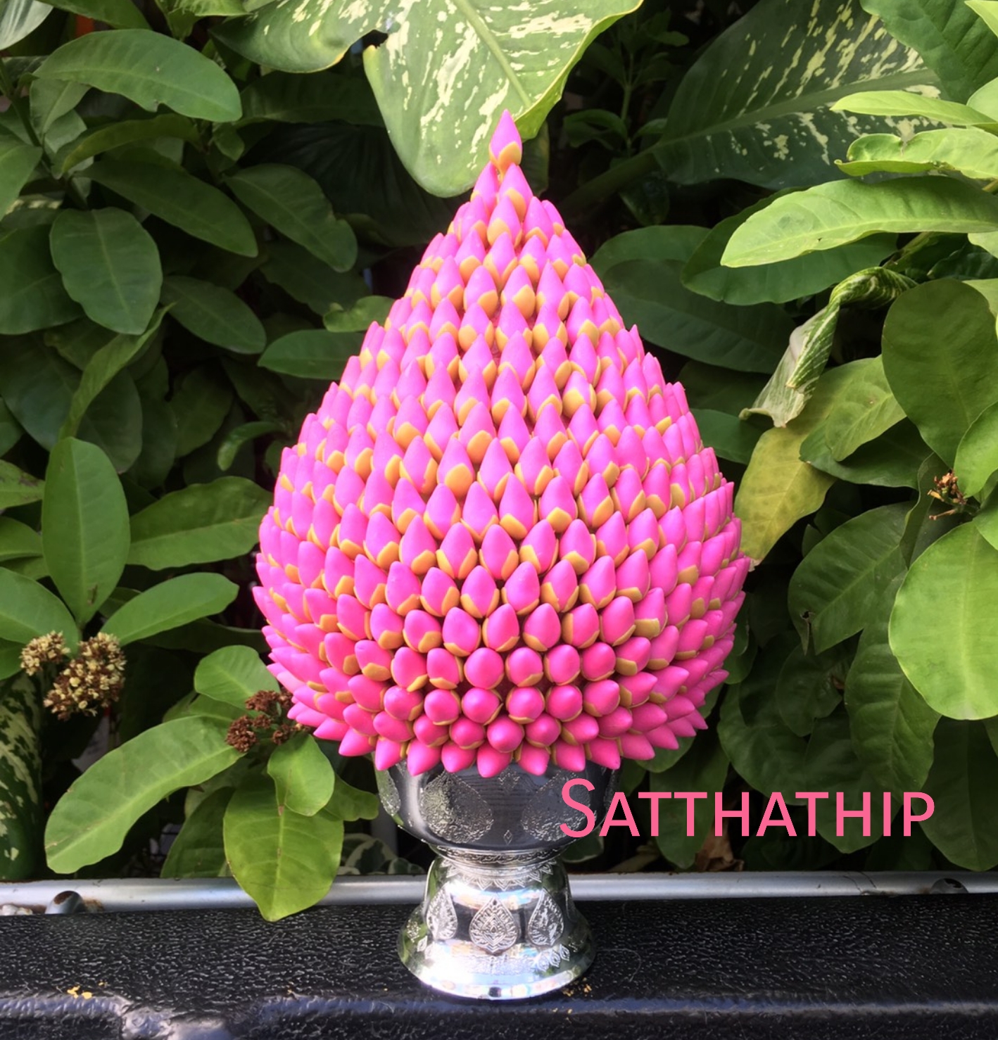 พานพุ่มดอกบัวประดิษฐ์ [ุ7 นิ้ว-ราคา 4,000 บาท/คู่]