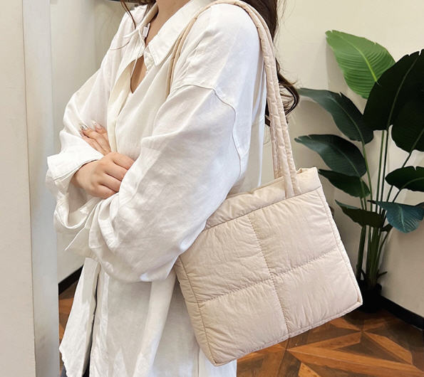 กระเป๋านุ่ม,กระเป๋าผ้านุ่ม,กระเป๋าผ้านุ่มกระเป๋าสะพาย,กระเป๋าสำหรับผู้หญิง,ขนาดเล็ก,ขนาดใหญ่