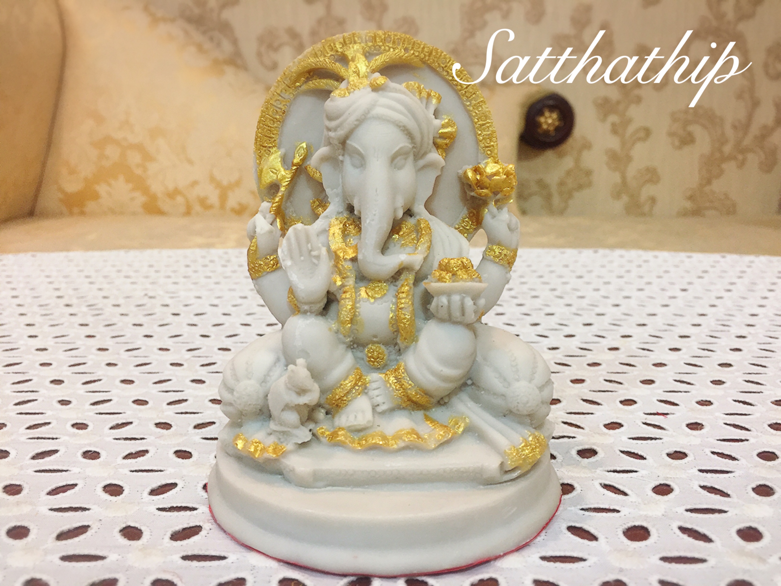 พระพิฆเนศ ปางประทานพร (เรซิ่น) - Ganesha: Lord of Success