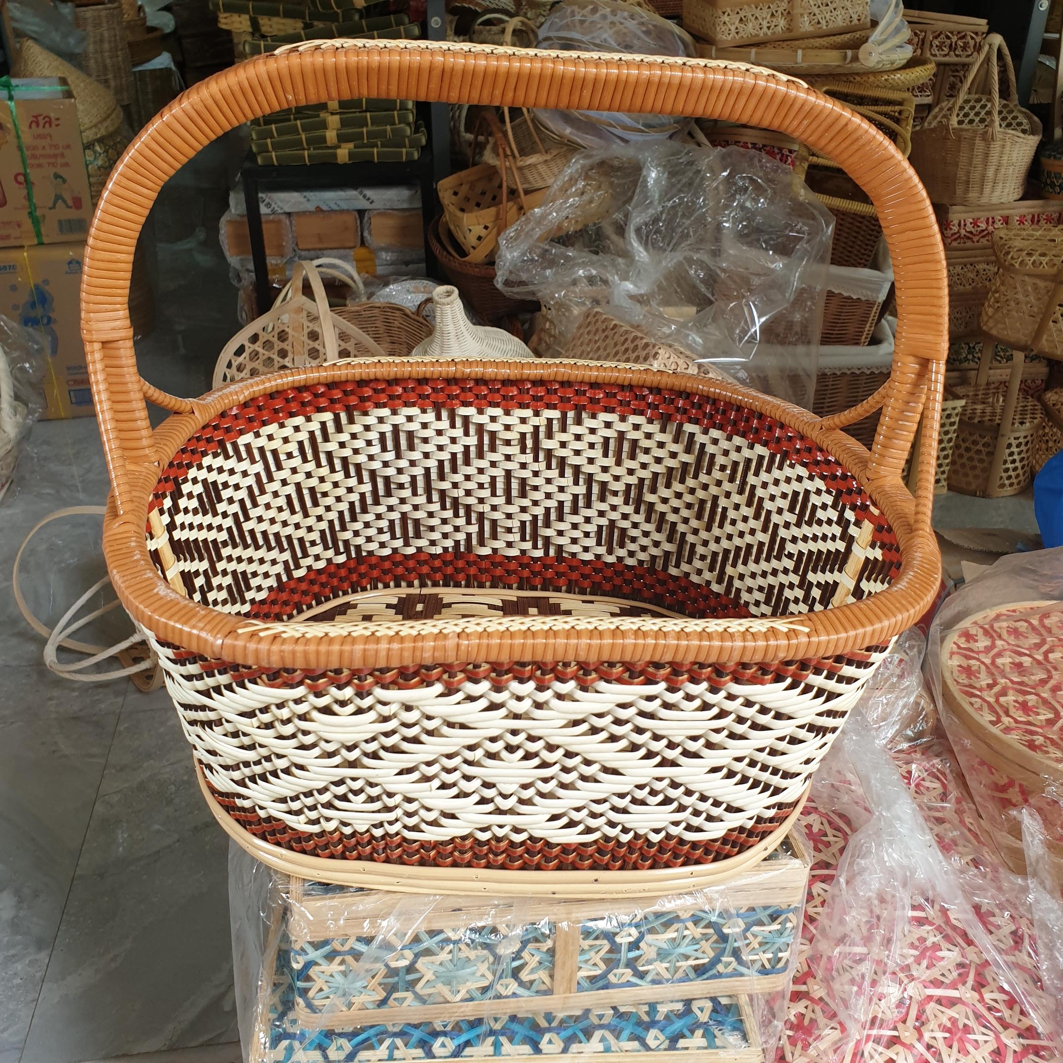 ตะกร้าทำบุญ ตะกร้าไปวัด ตะกร้าลายไทย