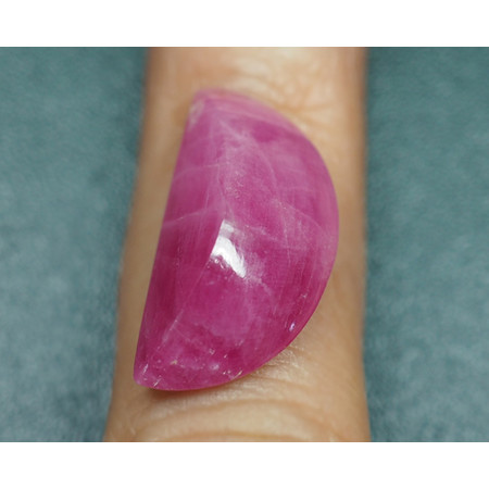 พลอยทับทิมแท้ (Ruby) 9.80 กะรัตสีม่วงแดง