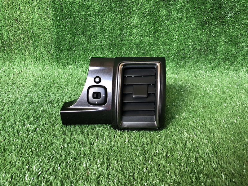 ช่องลมแอร์รถยนต์