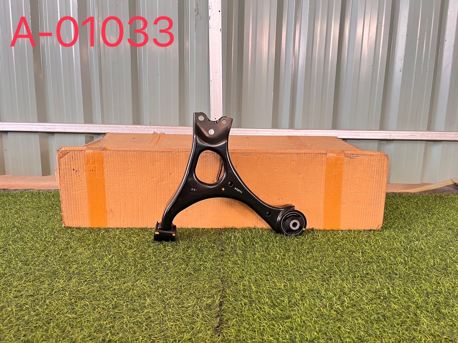 ปีกนกล่างหน้า L Honda Civic 2006-11 ใหม่แท้