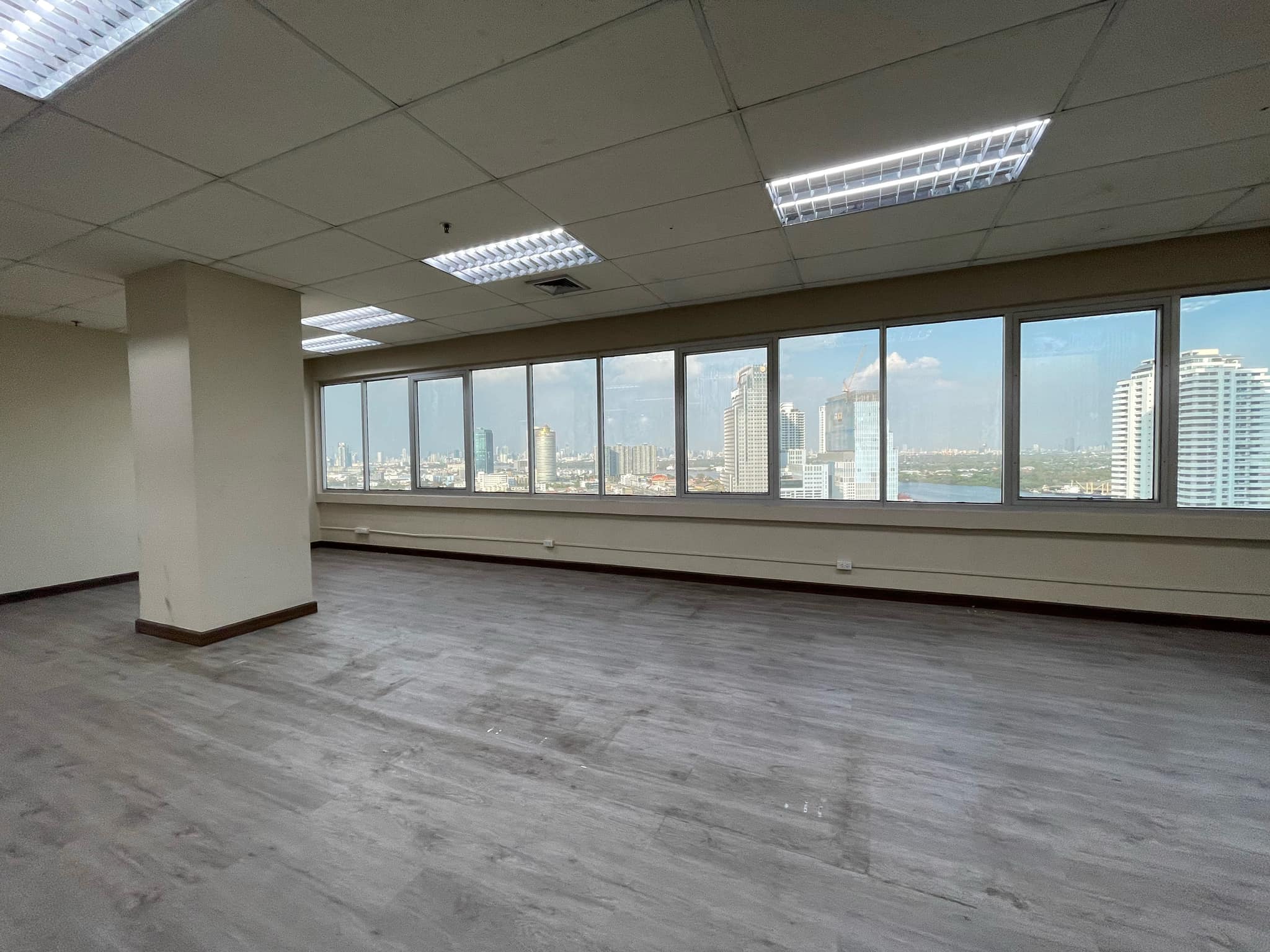 Office for rent SV City rama3