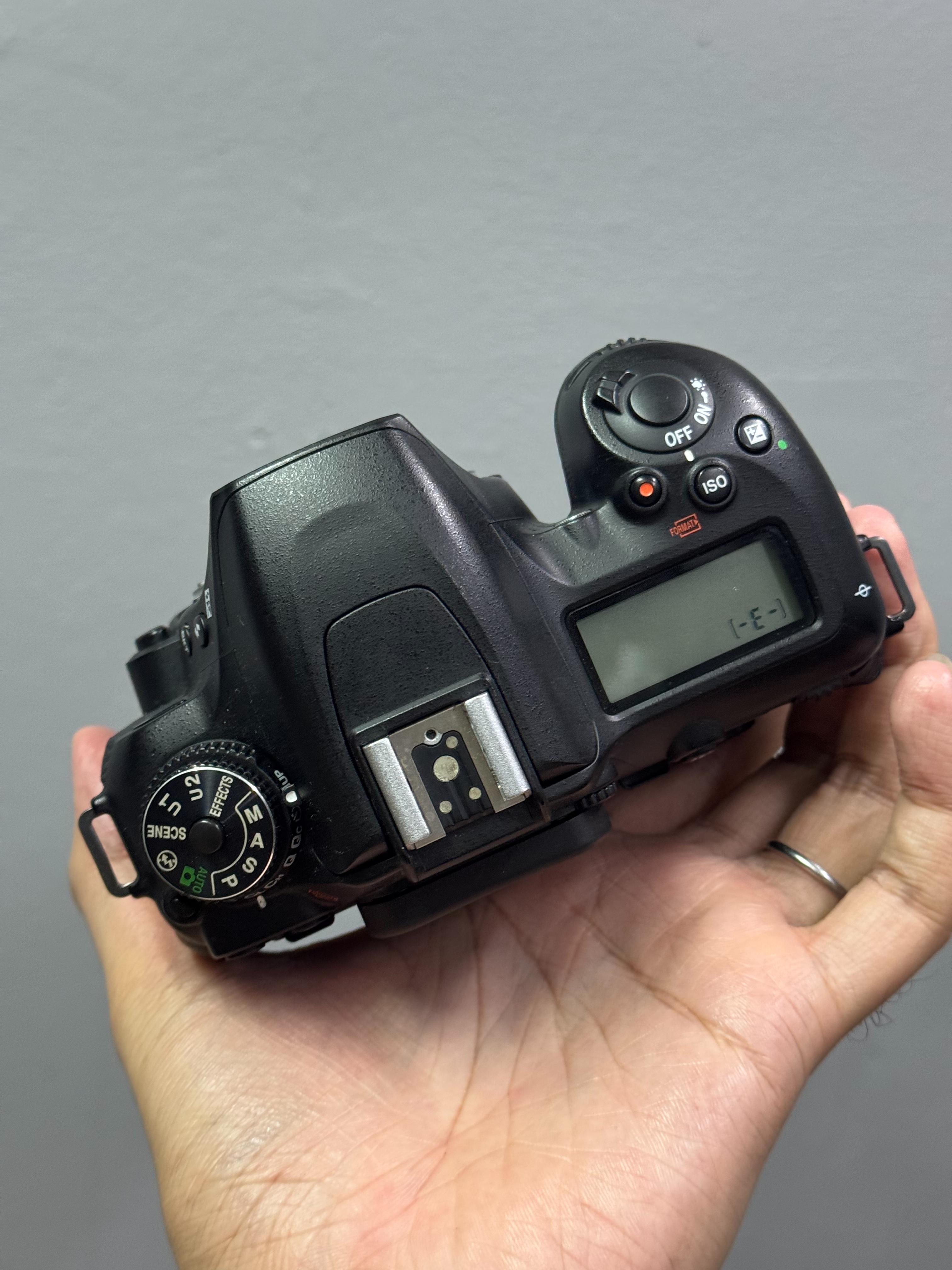 NIKON D7500 + Tamron 16-300 mm. F3.5-6.3 Di IIVC PZD Macro Mount