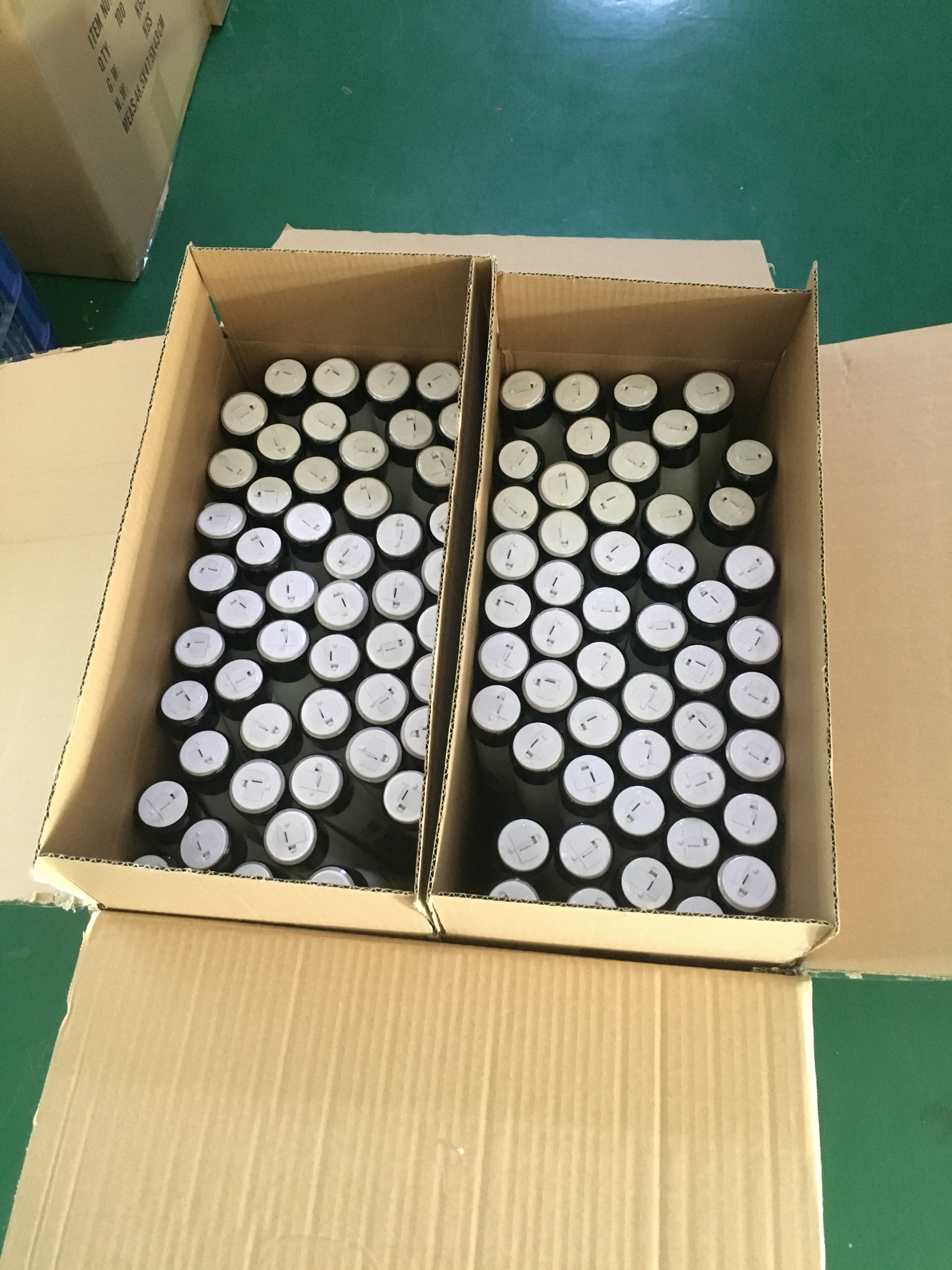 กระบองไฟโฟม,อุปกรณ์เชียร์คอนเสิร์ต,แท่งไฟกระพริบ,สั่งผลิต,เลือกสีได้