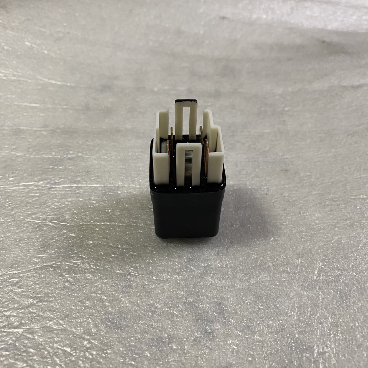 38501-KVB-901 รีเลย์สตาร์ท (HONDA LOCK) WAVE110i DREAM110i 2011 WAVE125i SCOOPY-i อะไหล่แท้ HONDA