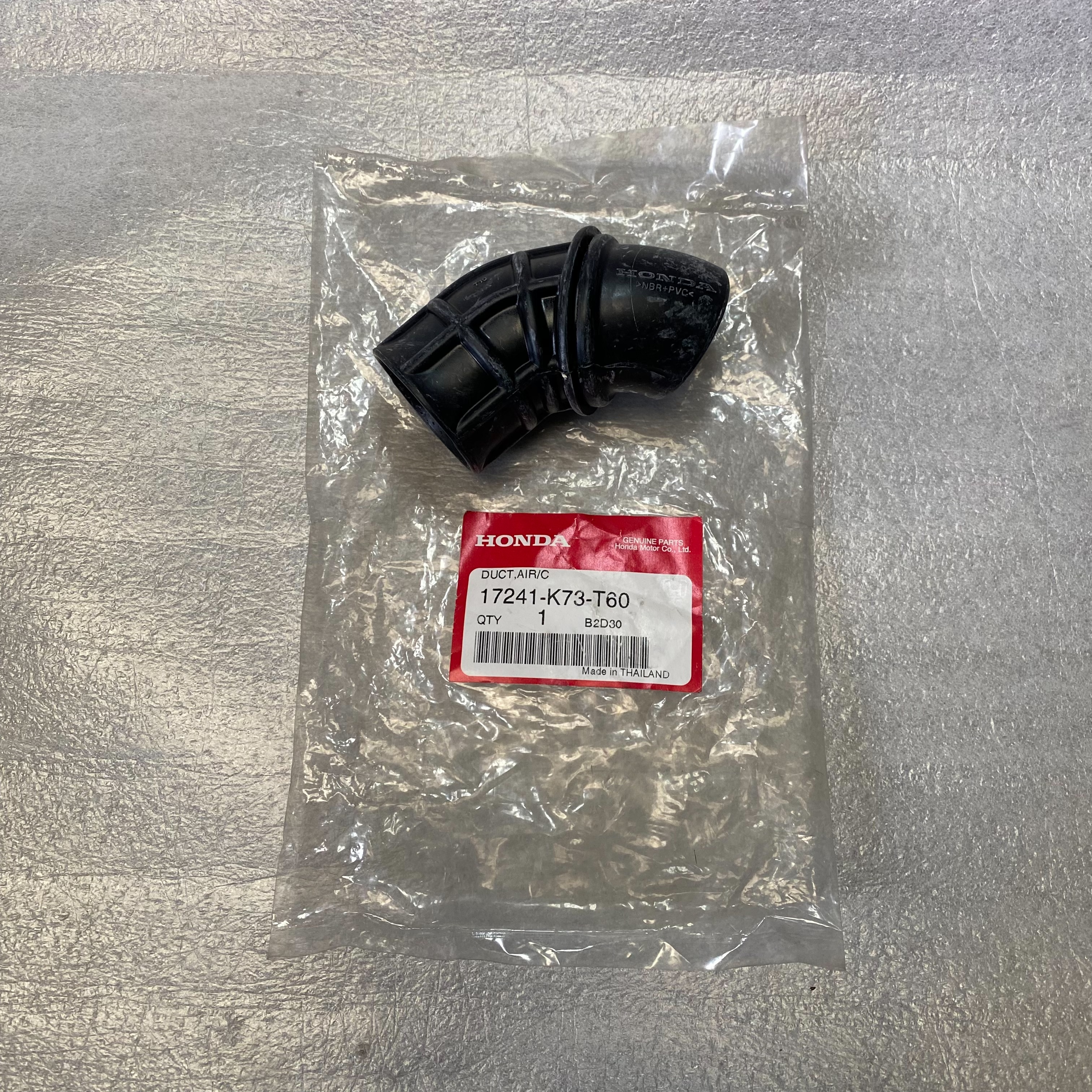 17241-K73-T60 ท่ออากาศ WAVE125i LED 2019-2020 อะไหล่แท้ HONDA