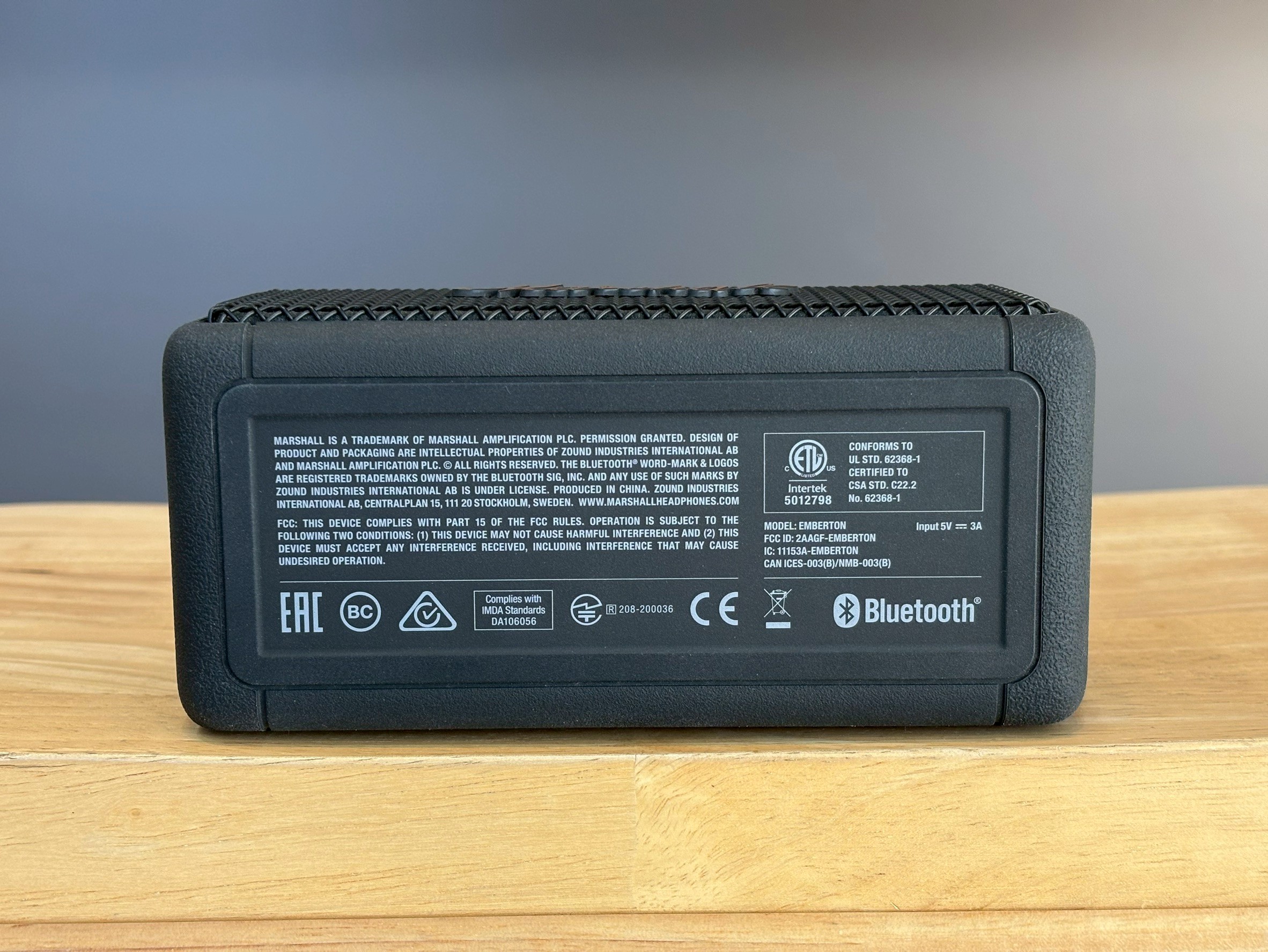 Marshall Emberton II Black and Brass