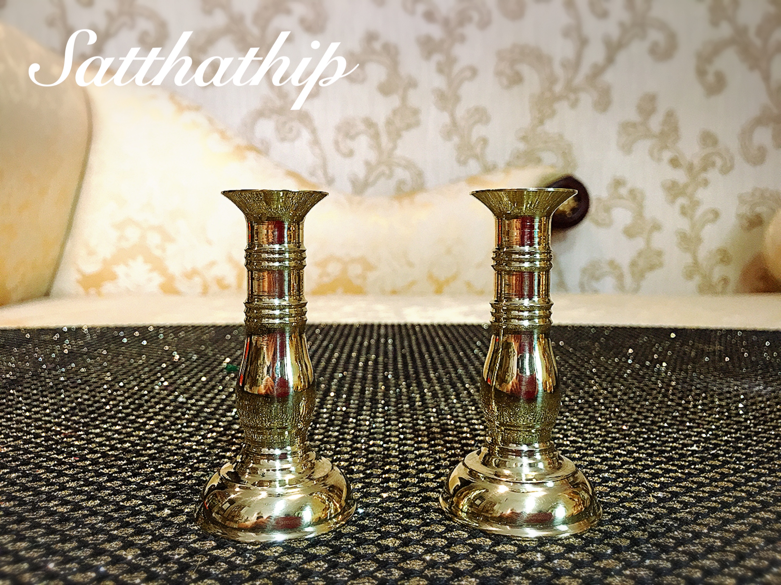 เชิงเทียนทองเหลือง (ขนาด สูง 3 นิ้ว)