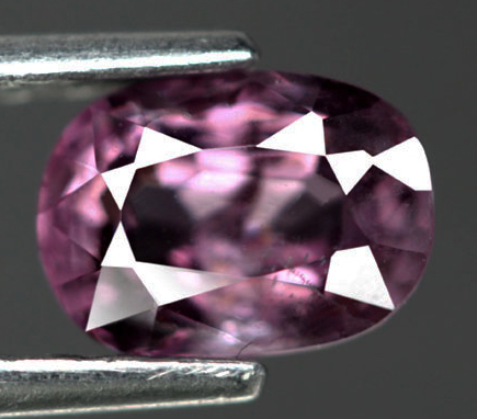 พลอยสปิเนล (Spinel) 1.05 กะรัตสีม่วงลดราคา