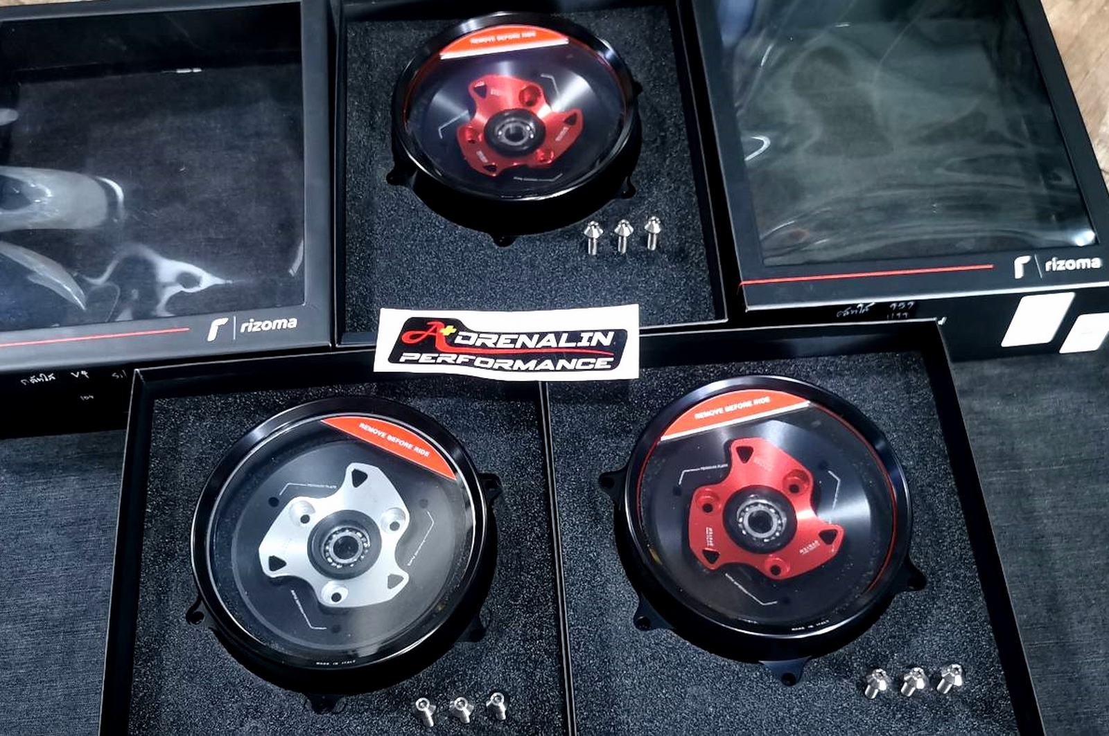 ครอบคลัทช์ใส Rizoma สำหรับ Panigale 899 1199 ชุด3ชิ้น