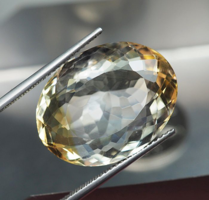 พลอยซิทริน (Citrine) 20.16 กะรัต